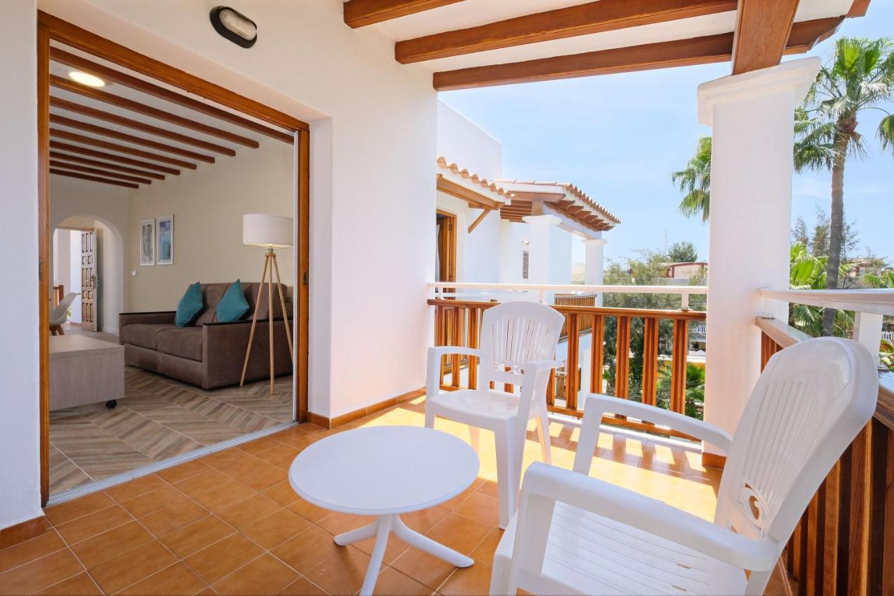 Azuline Apartamentos Can Sanso Santa Eularia des Riu Exterior photo