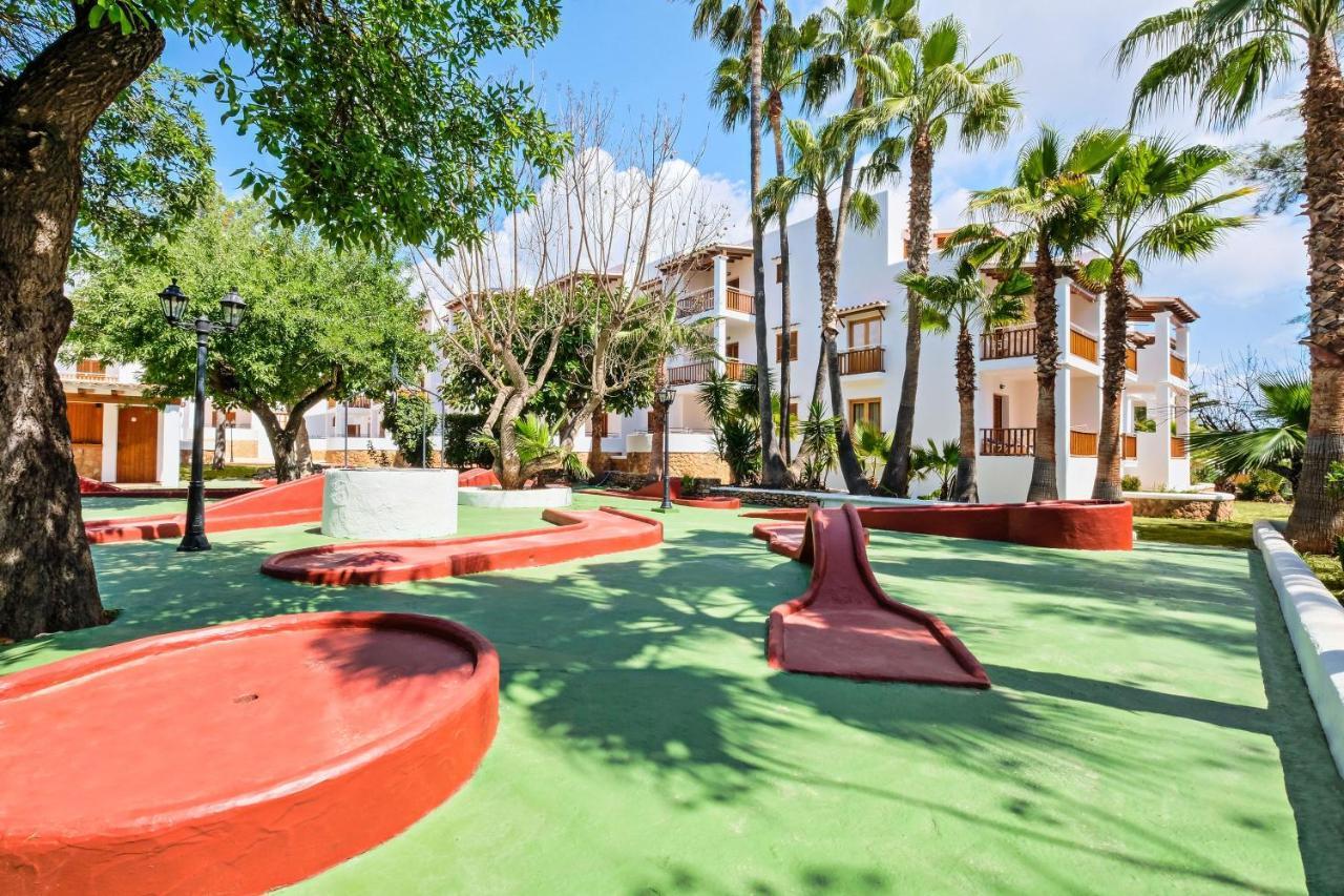 Azuline Apartamentos Can Sanso Santa Eularia des Riu Exterior photo